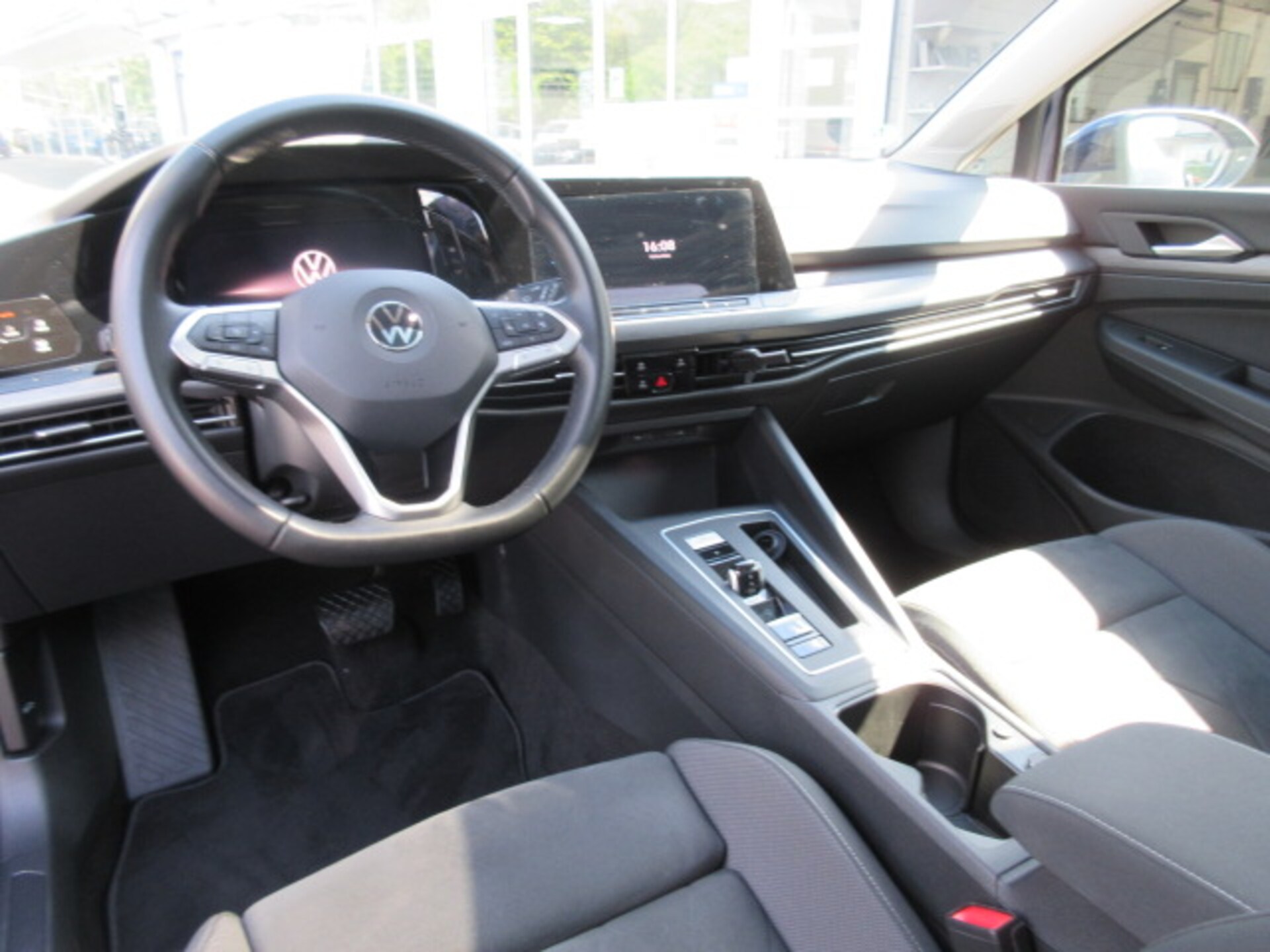 Volkswagen Golf Style