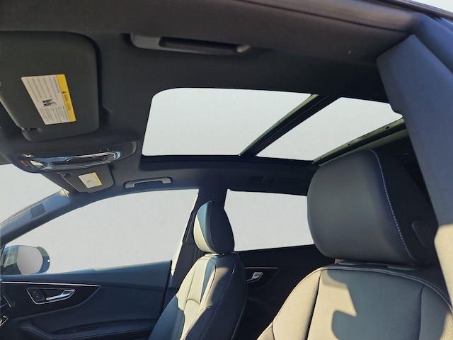 2026 Audi Q8 Premium Plus - Photo 8