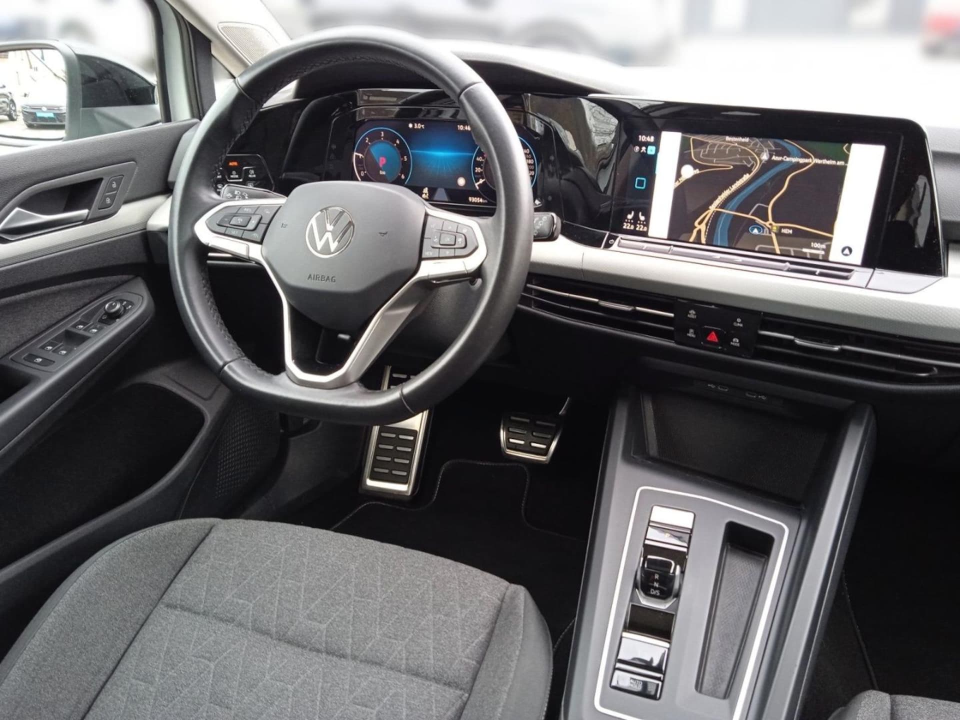 Volkswagen Golf MOVE