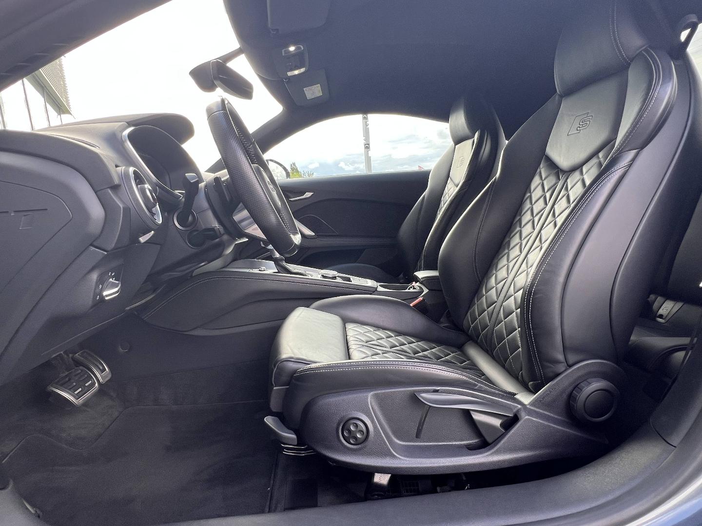 Image about Audi TT Coupé S line 40 TFSI 145 kW (197 ch) S tronic