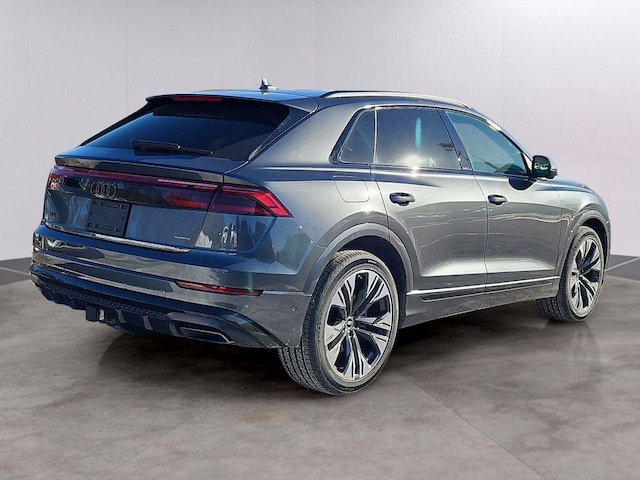 2026 Audi Q8