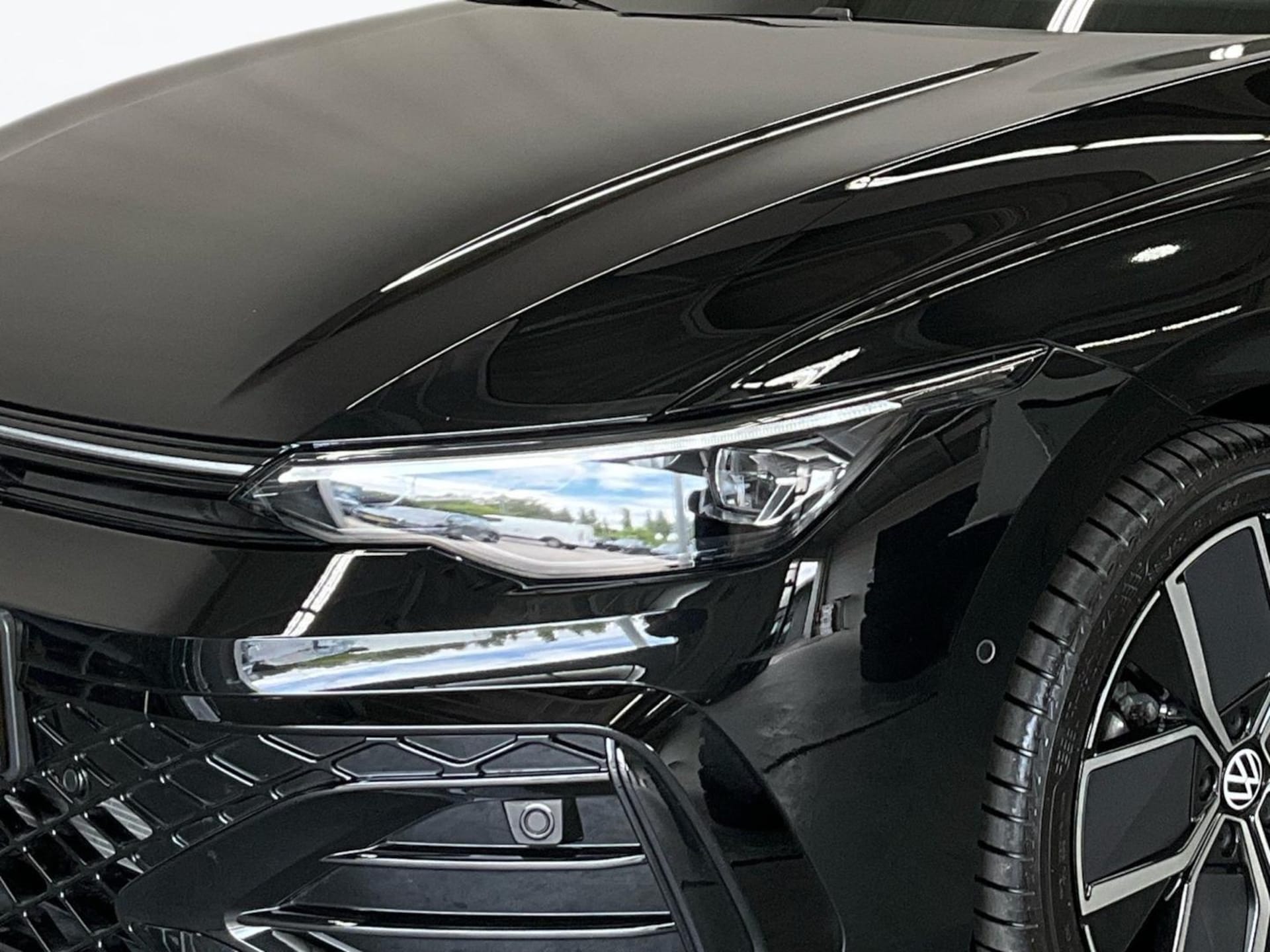 Volkswagen Golf Variant R-Line