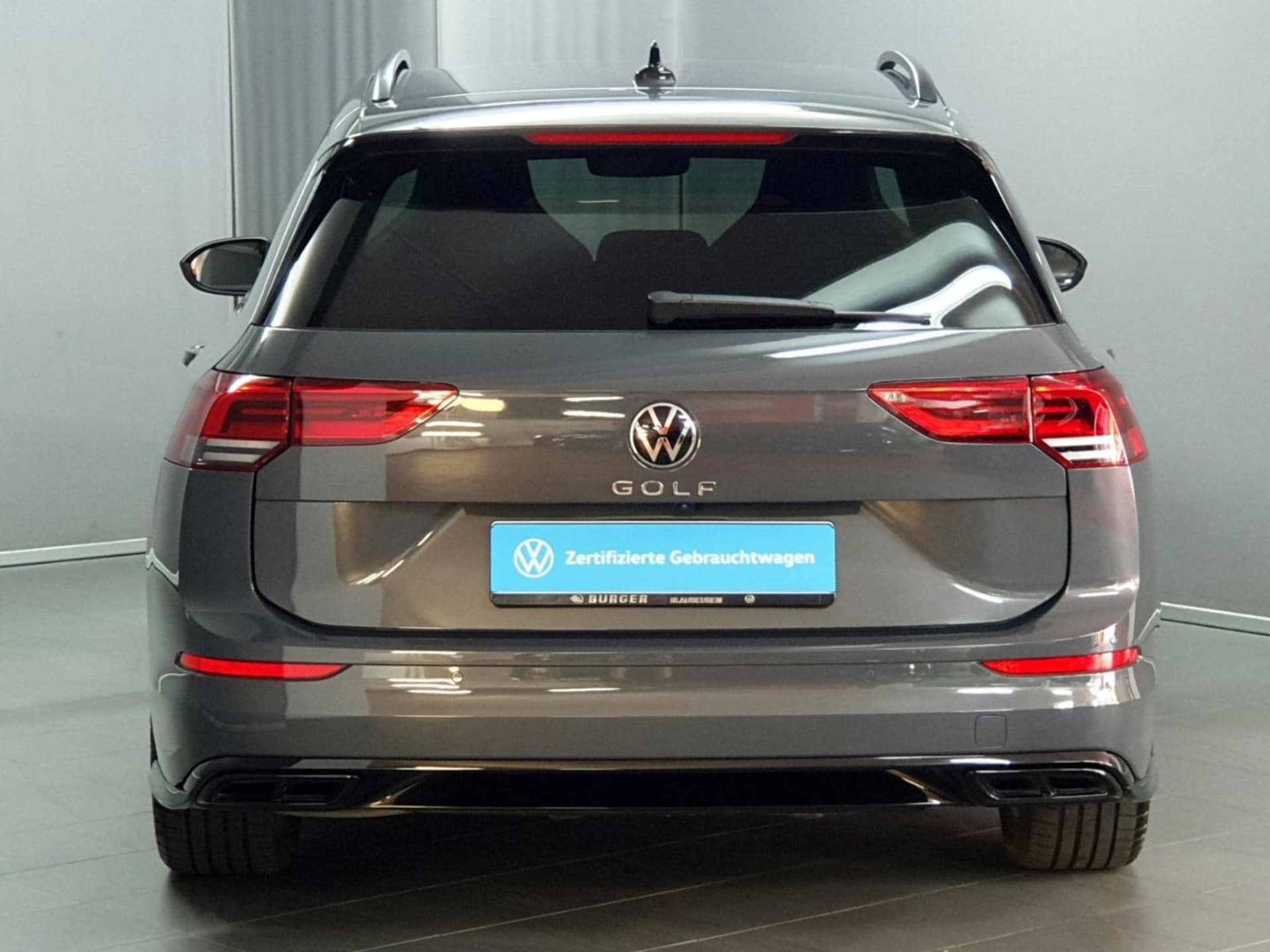 Volkswagen Golf Variant R-Line