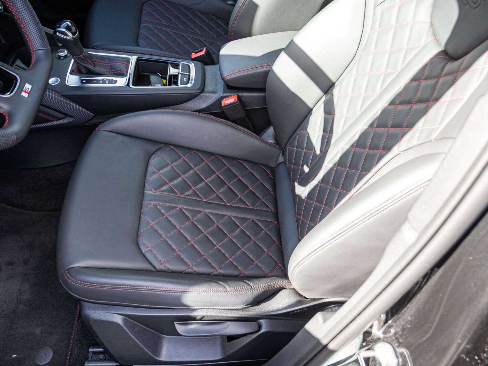 Audi Q2 S line