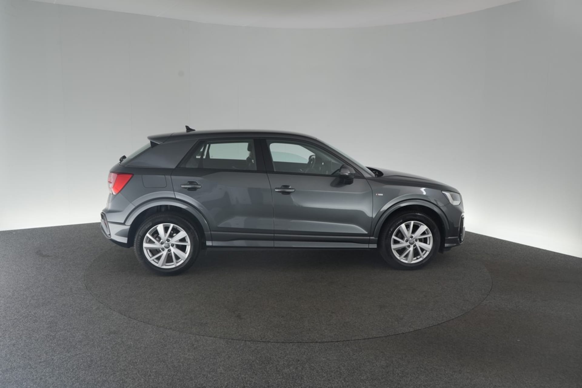 Audi Q2 S line