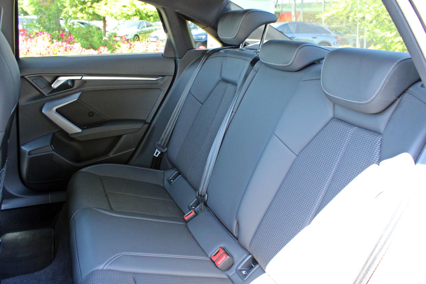 Image about Audi S3 Limousine TFSI quattro S tronic