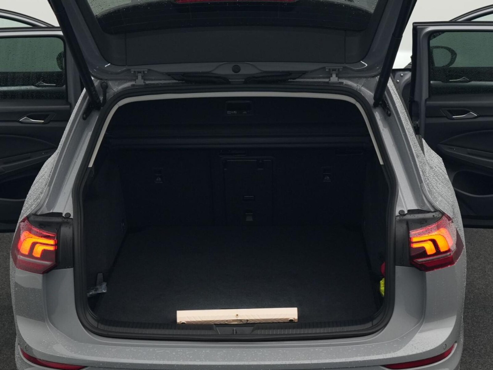 Volkswagen Golf Variant – Bild 16