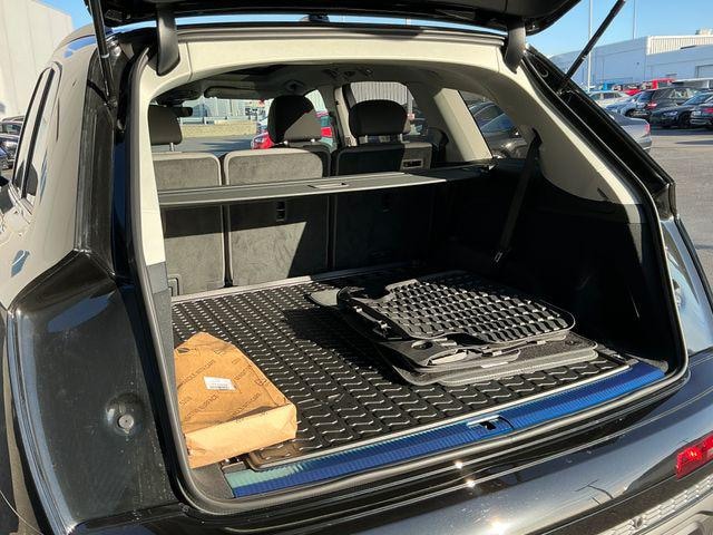 2026 Audi Q7 Premium Plus - Photo 24
