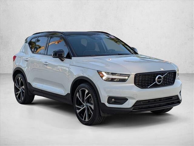 2021 Volvo XC40