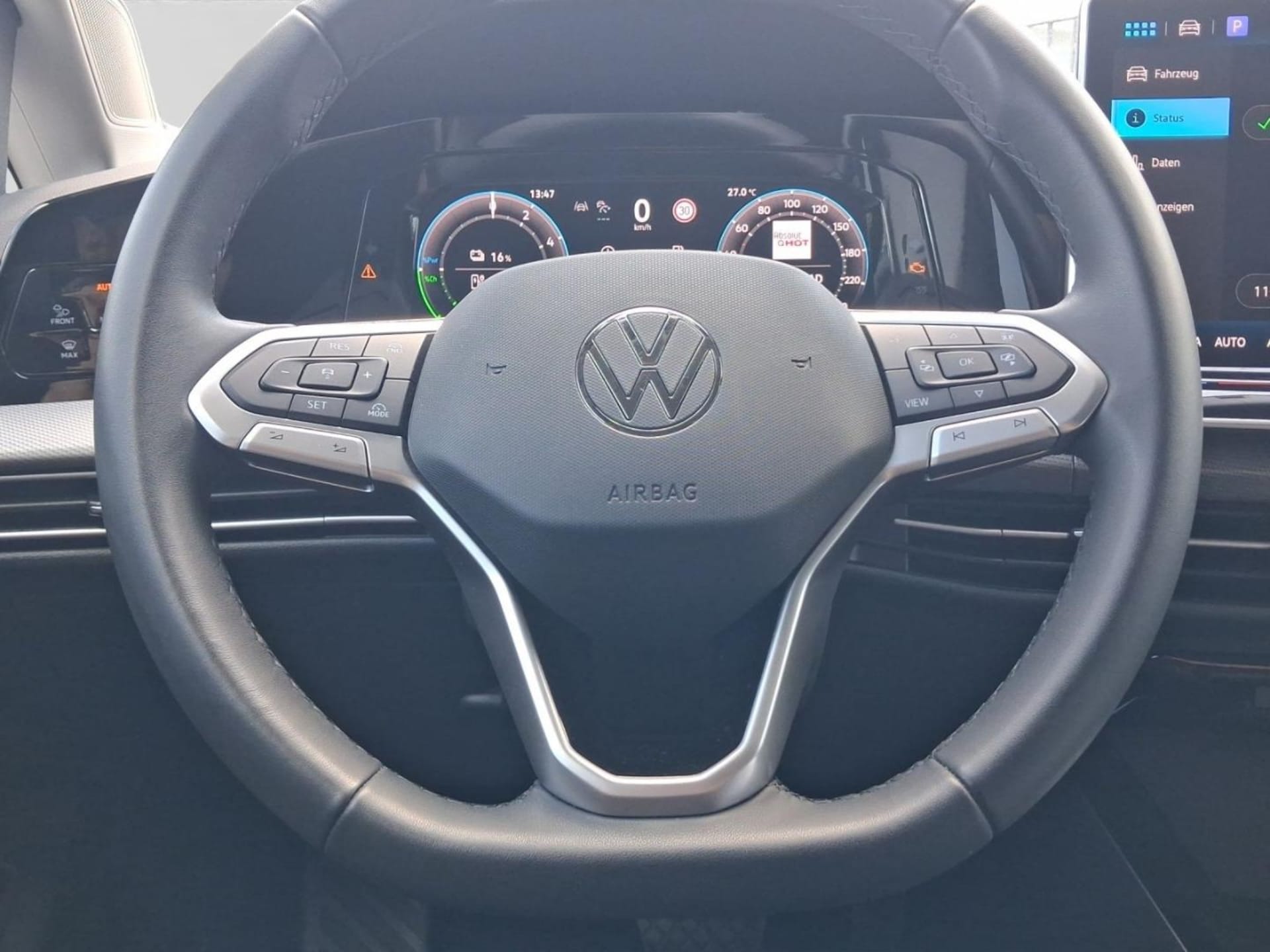 Volkswagen Golf Style