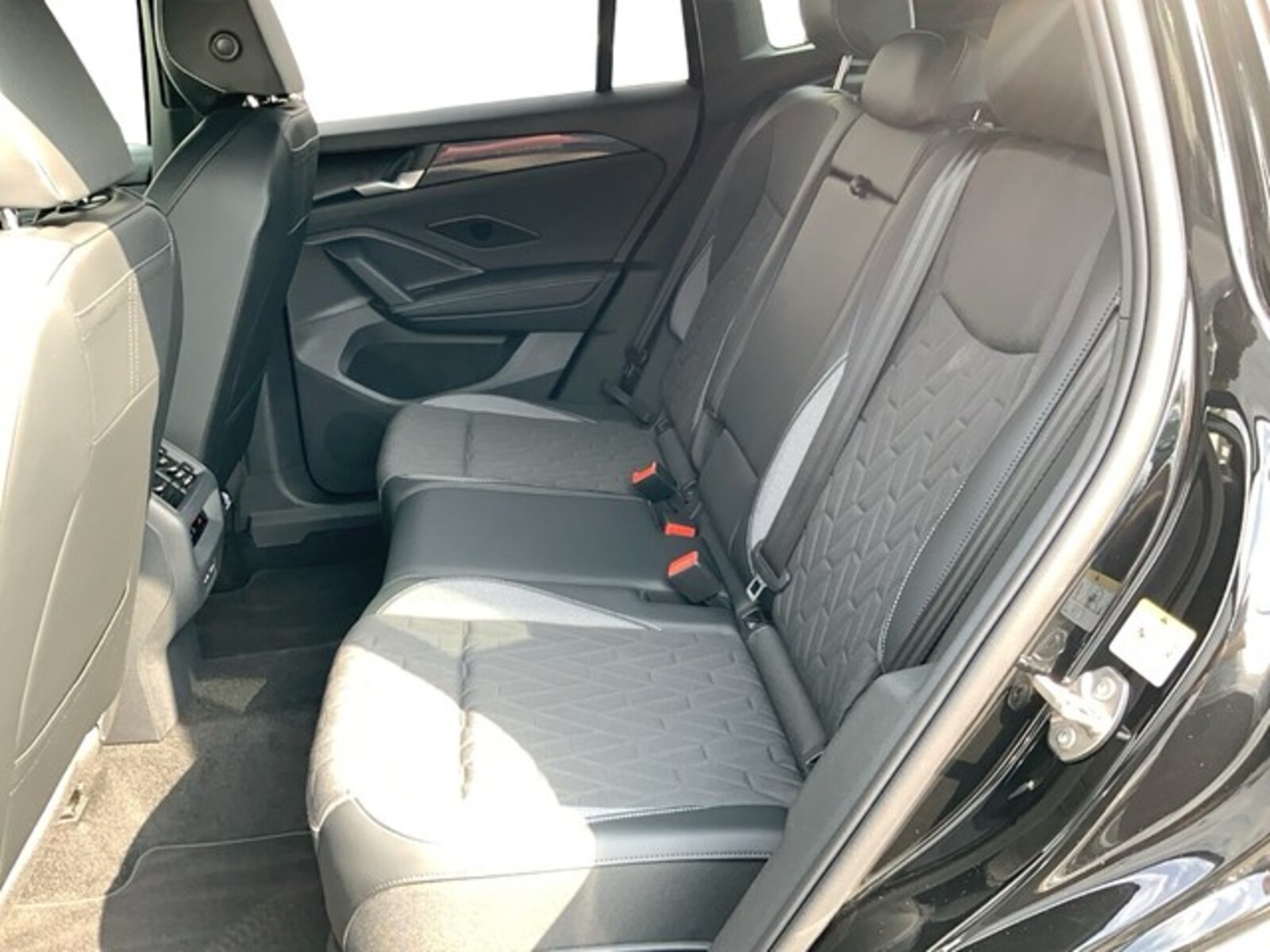 Volkswagen Tiguan – Bild 11