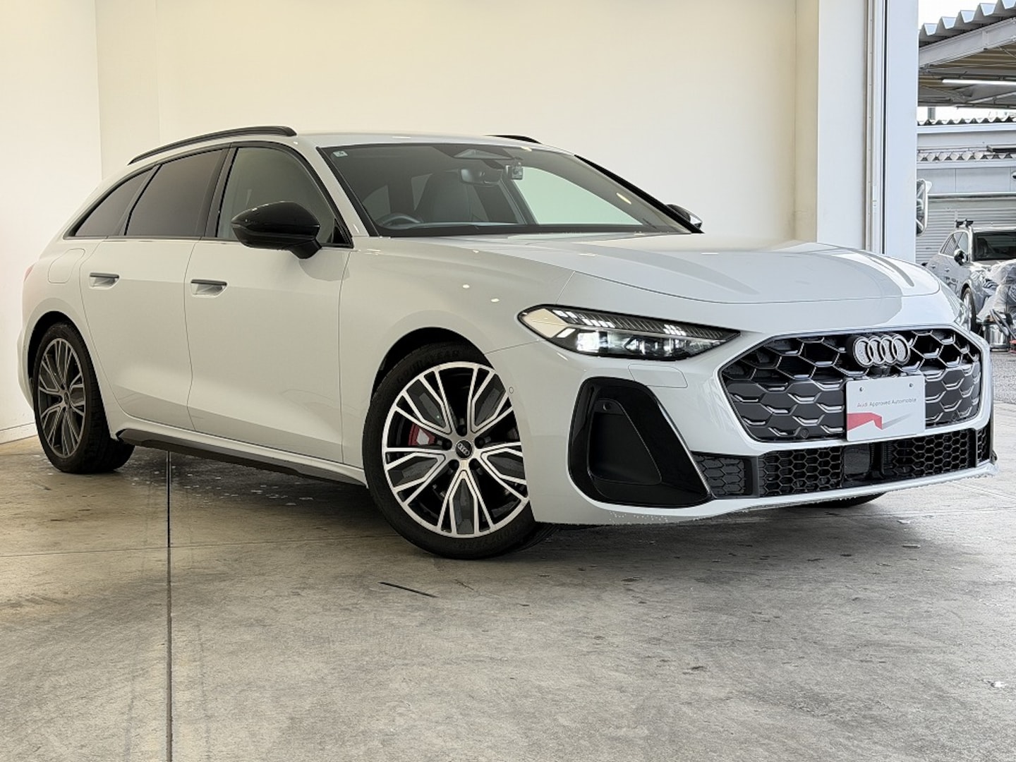 Audi S5 Avant S5 Avant TFSI 270 kW S tronic for more details contact your dealer