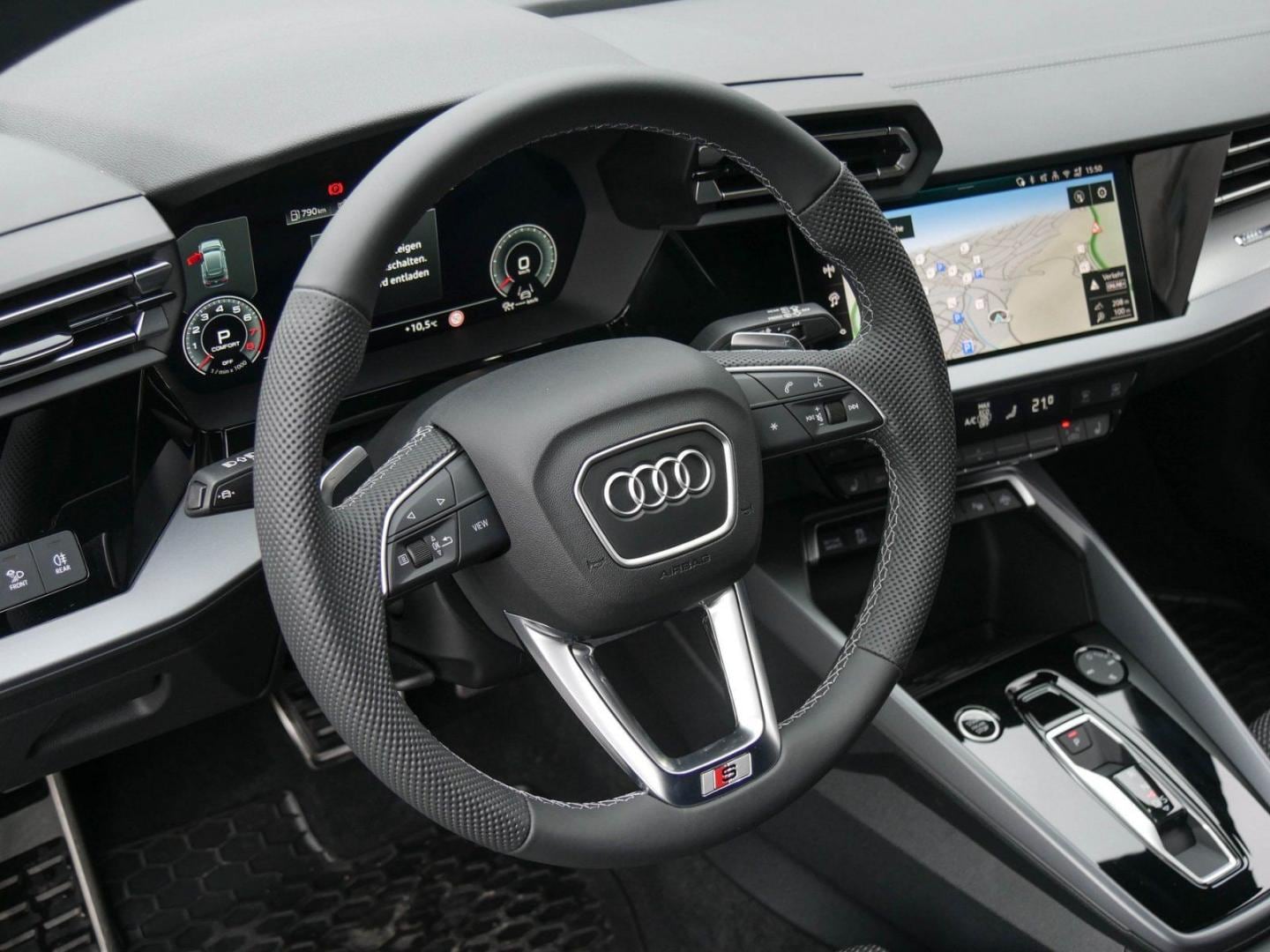 Bild über Audi A3 Sportback TFSI 110 kW S tronic - für weitere Informationen kontaktieren Sie den Audi Partner