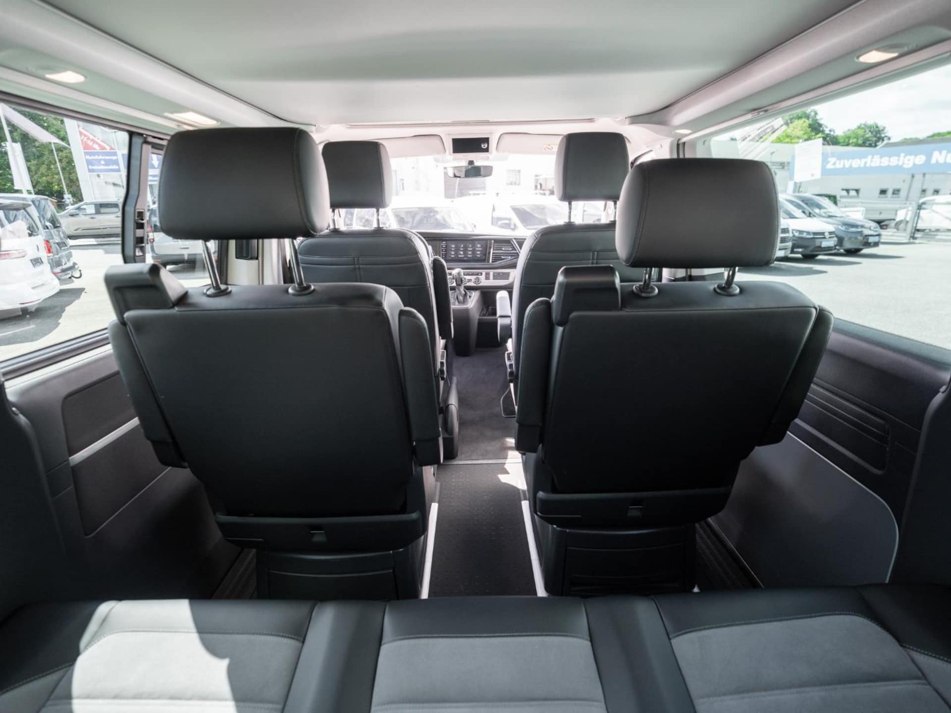 Volkswagen T6.1 California Beach