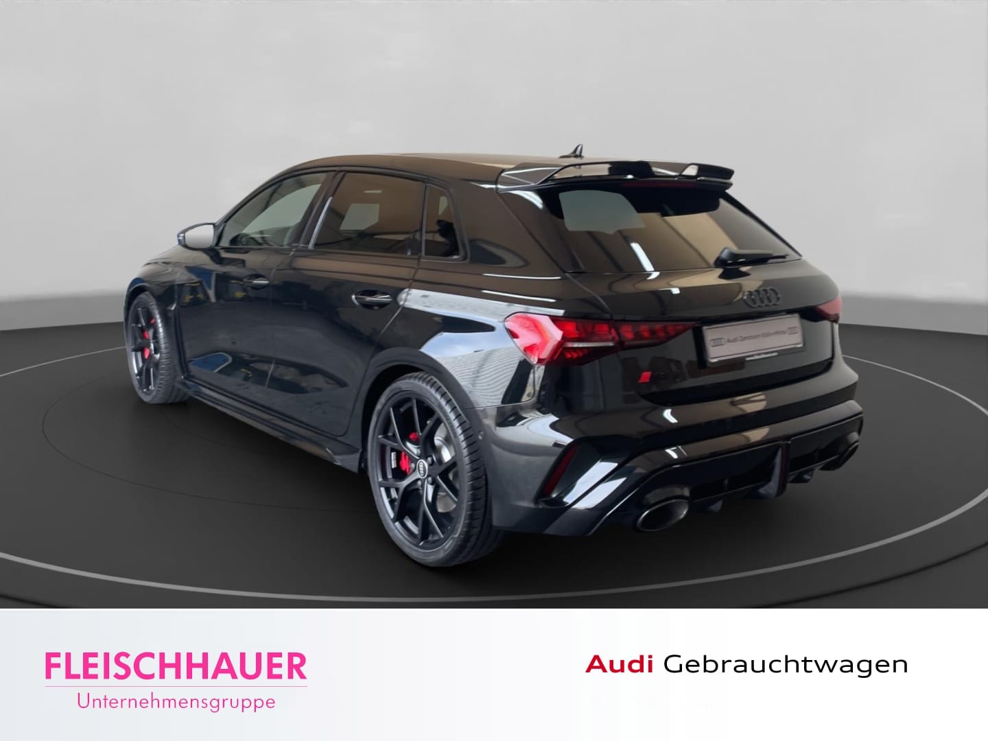 Bild über Audi RS 3 Sportback TFSI quattro 294 kW S tronic - für weitere Informationen kontaktieren Sie den Audi Partner