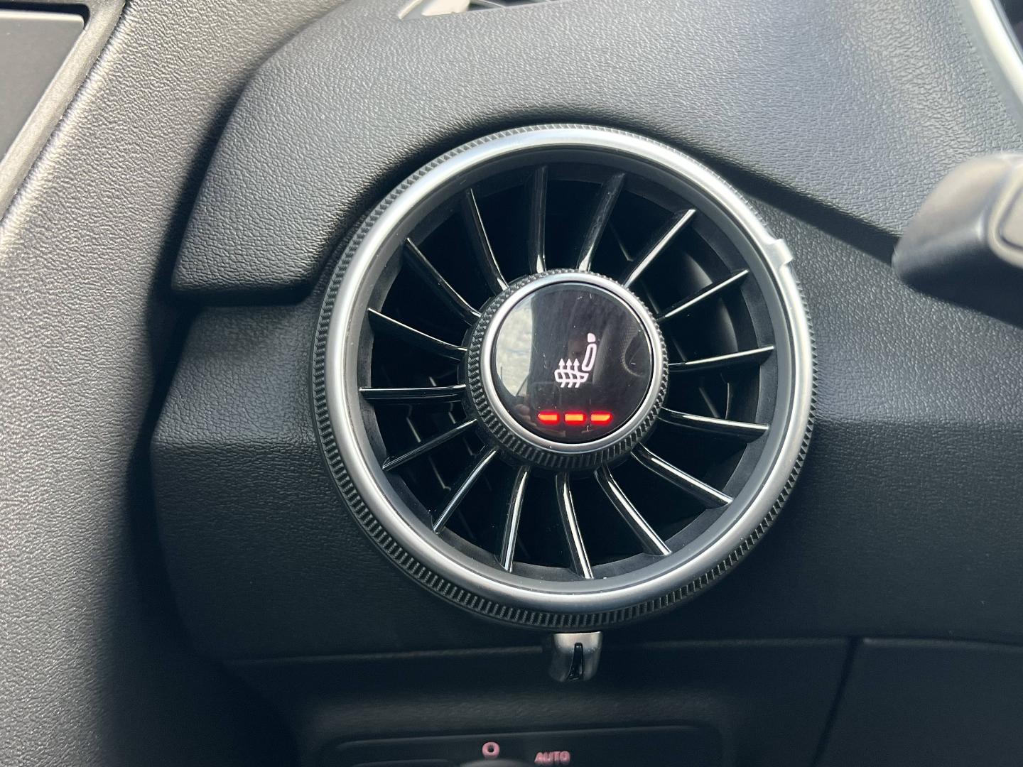 Image about Audi TT Coupé S line 40 TFSI 145 kW (197 ch) S tronic