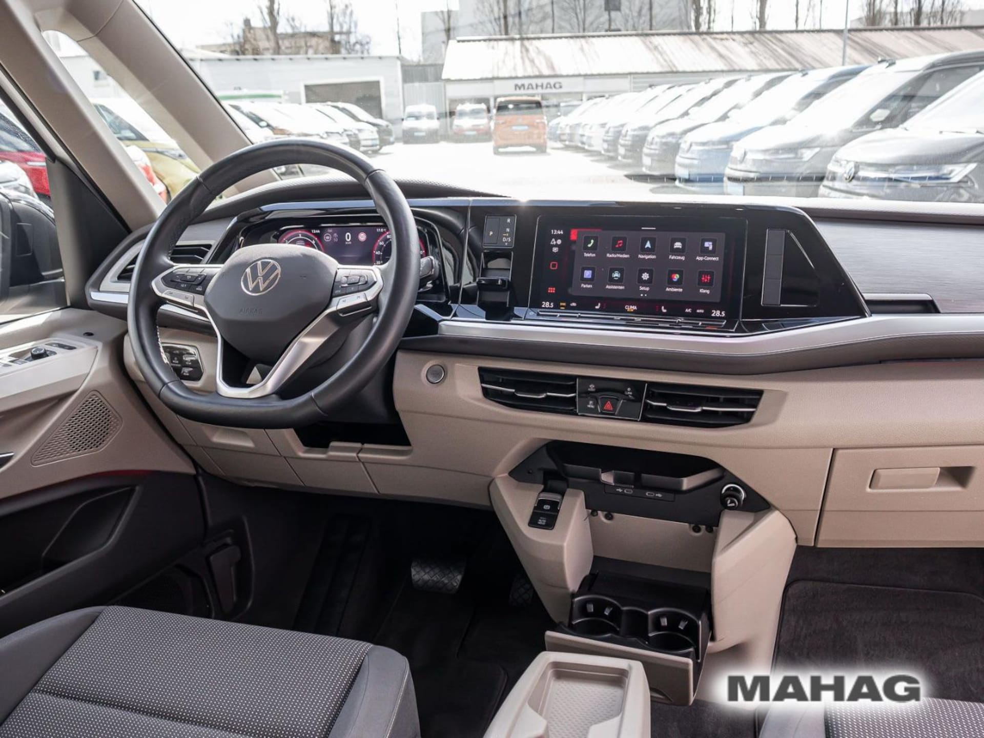 Volkswagen Multivan Life