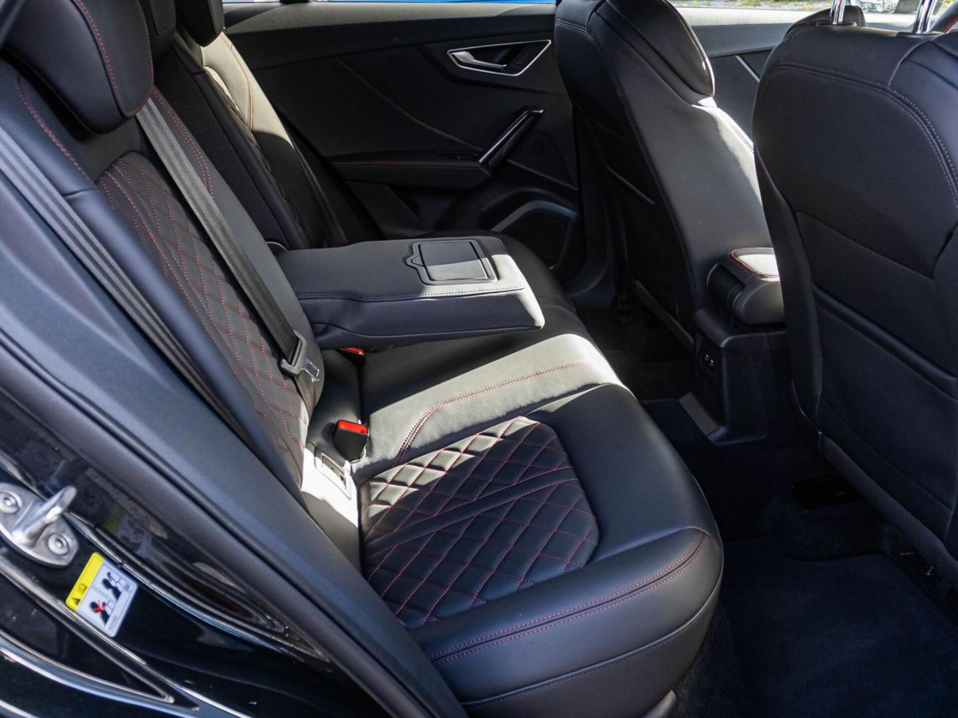 Audi Q2 S line