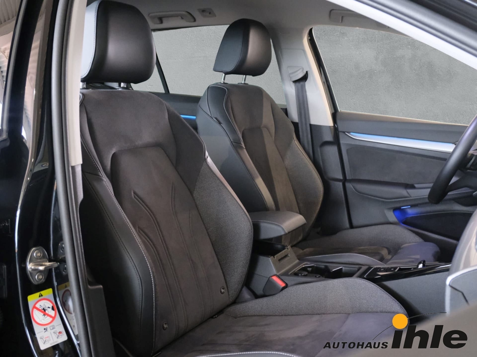Volkswagen Golf Variant Style