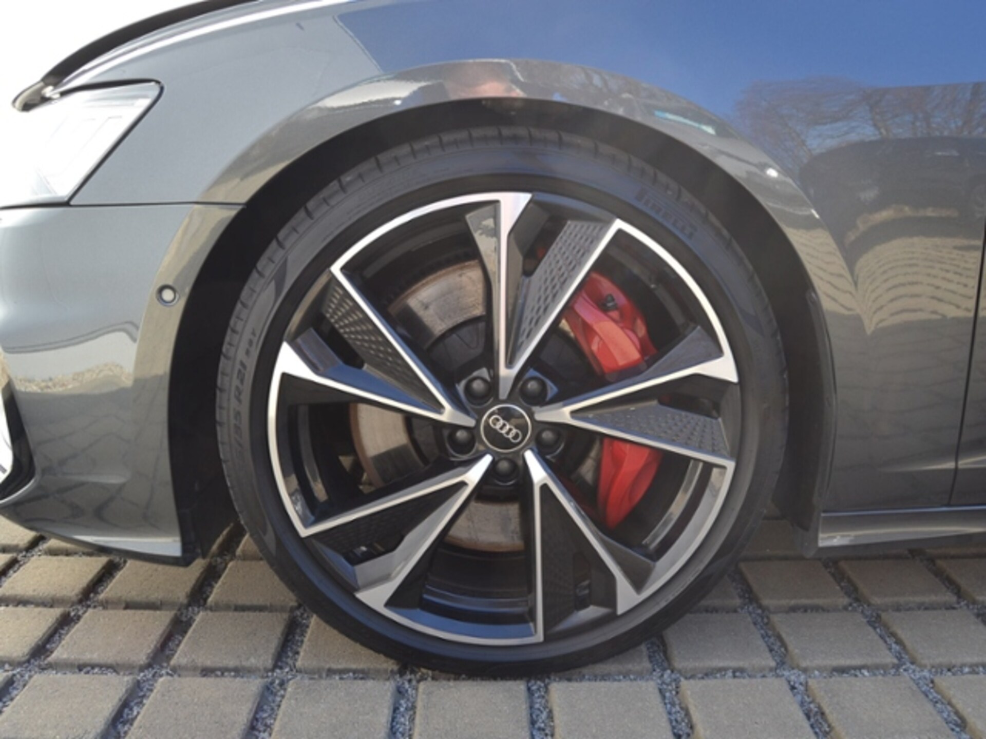 Audi S6 Avant