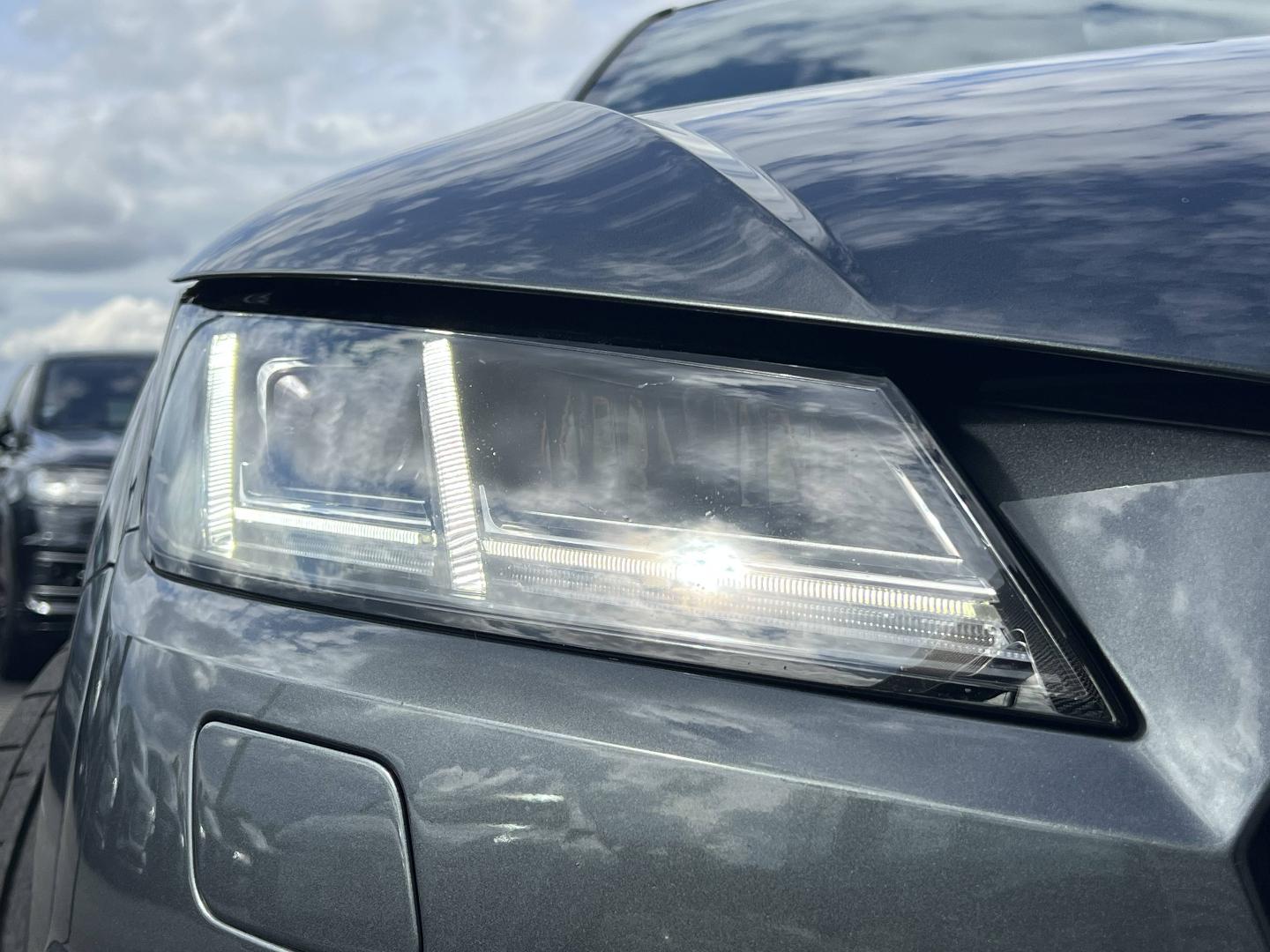 Image about Audi TT Coupé S line 40 TFSI 145 kW (197 ch) S tronic