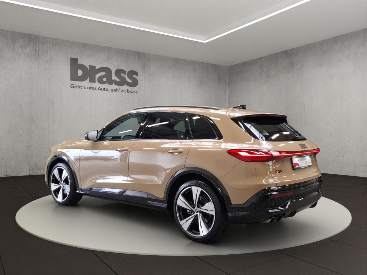 Bild über Audi Q5 SUV TDI quattro 150 kW S tronic - für weitere Informationen kontaktieren Sie den Audi Partner