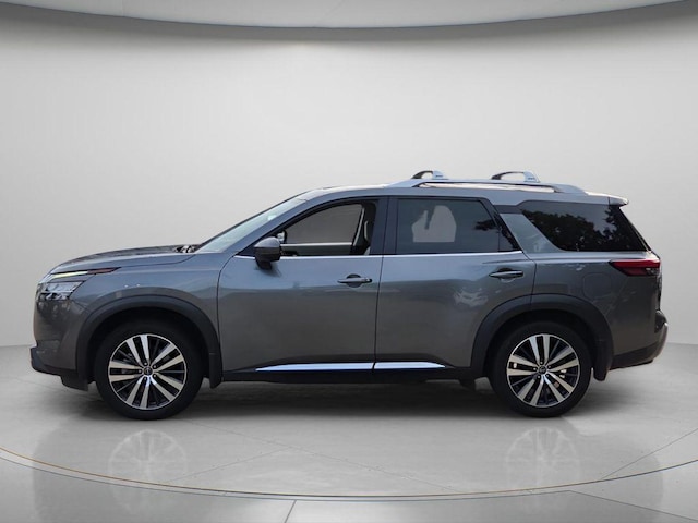 2022 Nissan Pathfinder