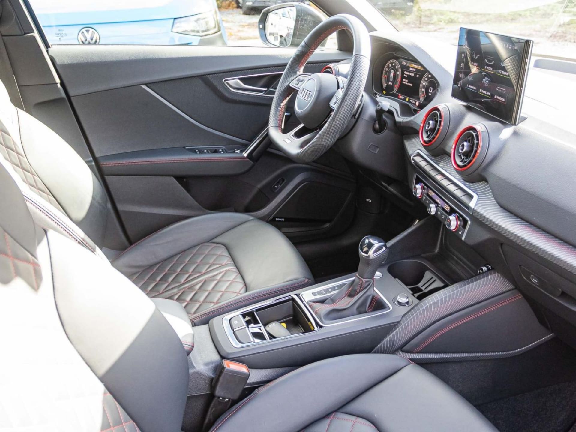 Audi Q2 S line