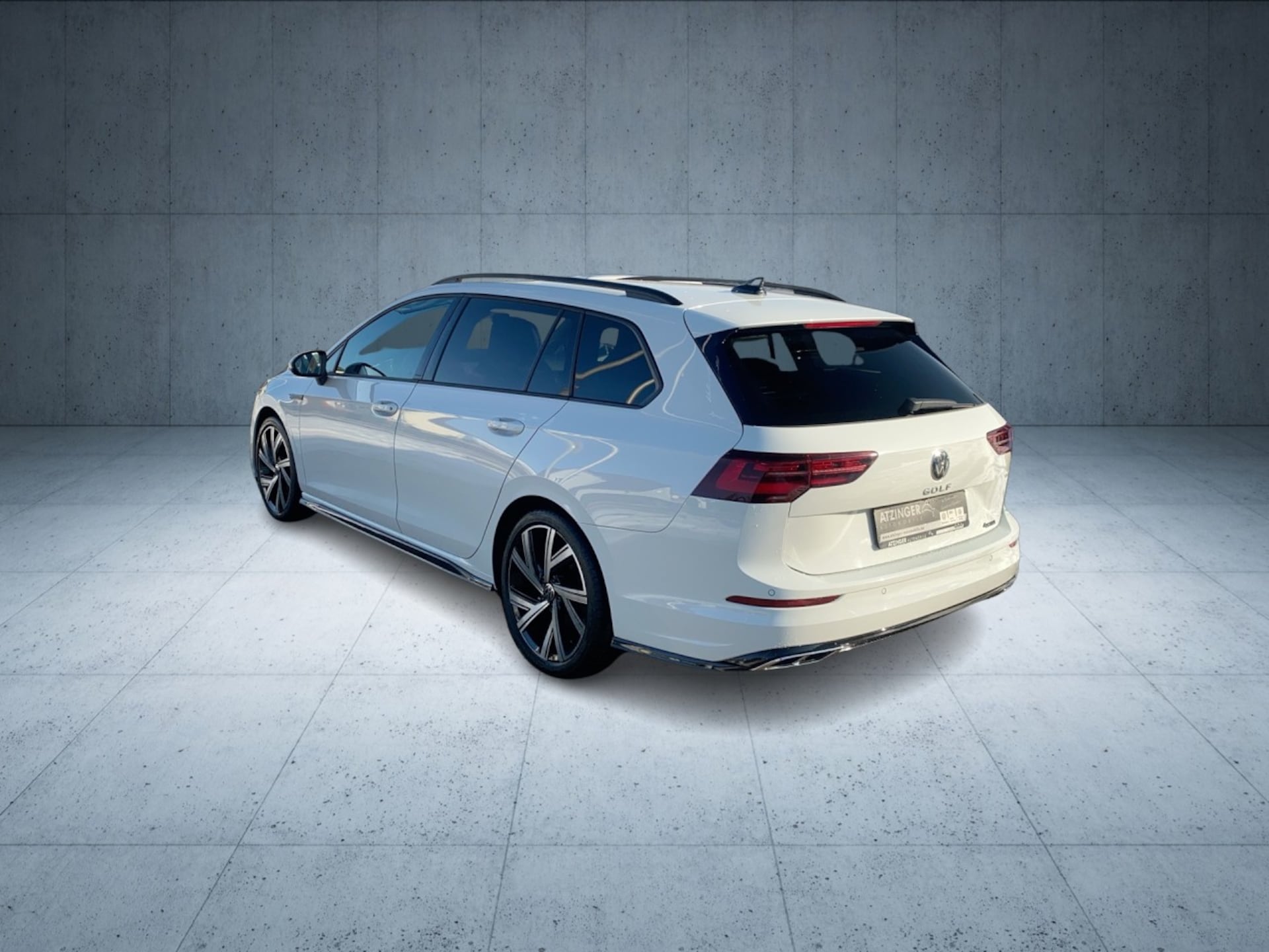 Volkswagen Golf Variant R-Line