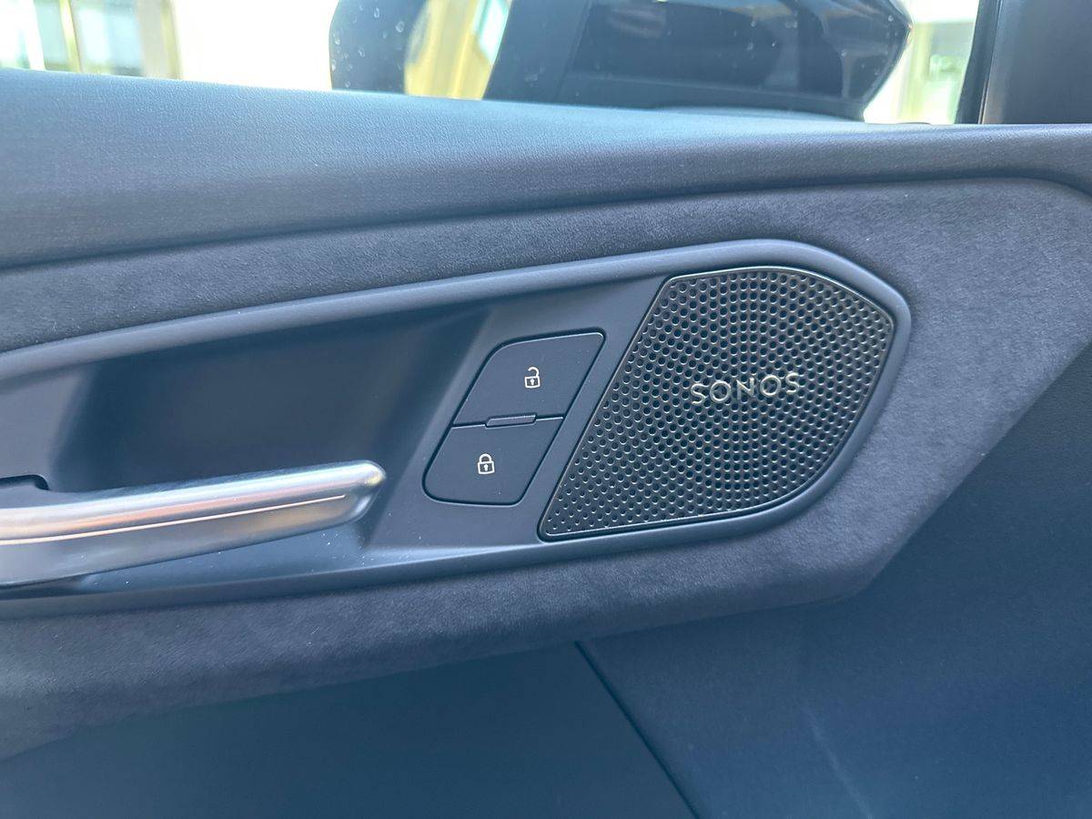 Image about Audi Q3 Sportback e-hybrid Design e-hybrid 272 ch S tronic