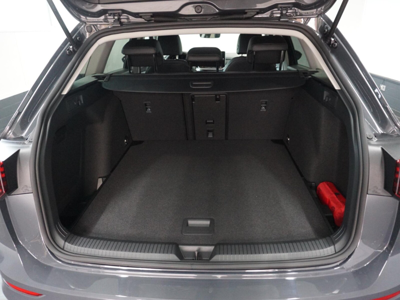 Volkswagen Golf Variant – Bild 15