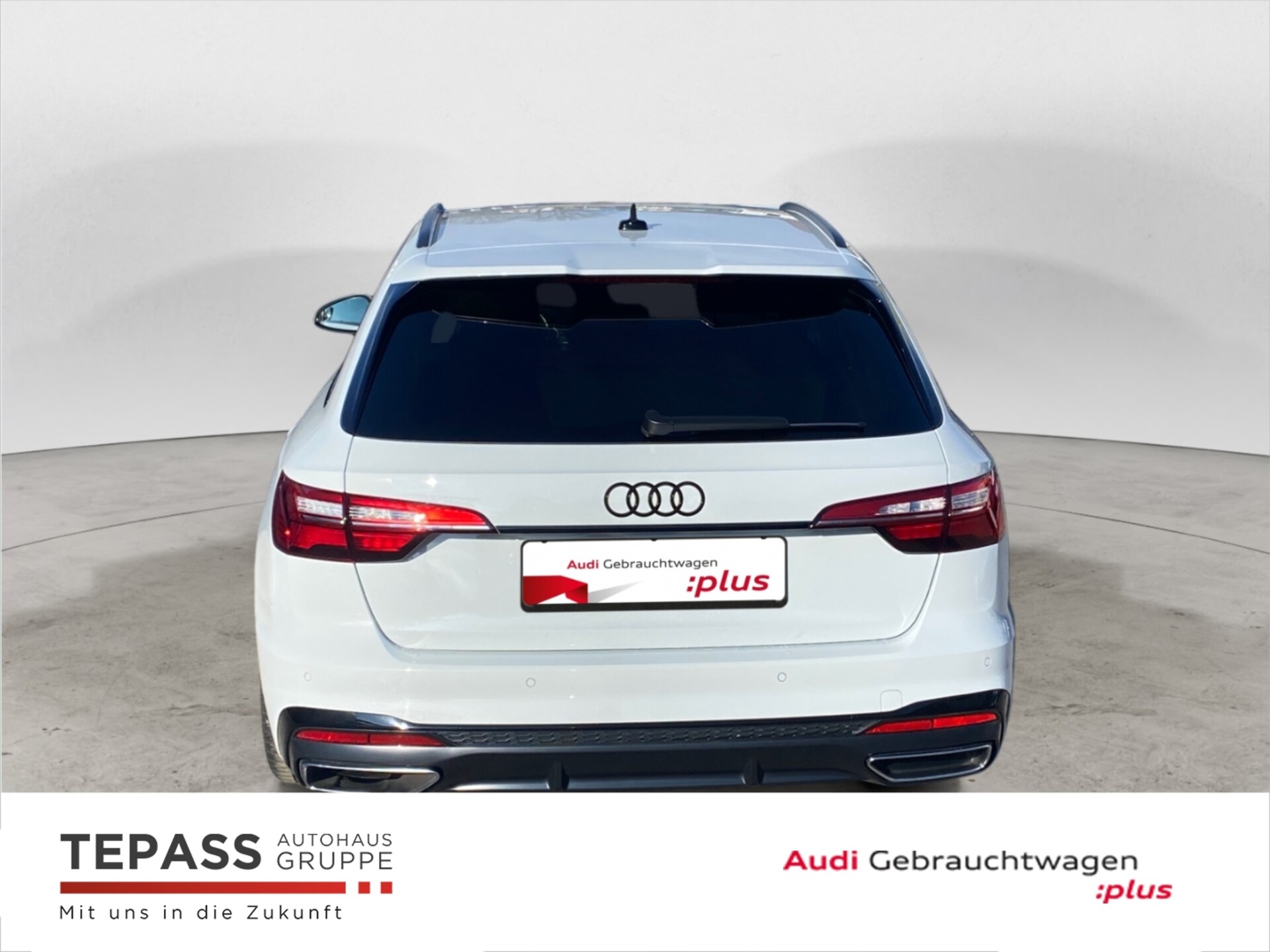 Audi A4 Avant S line