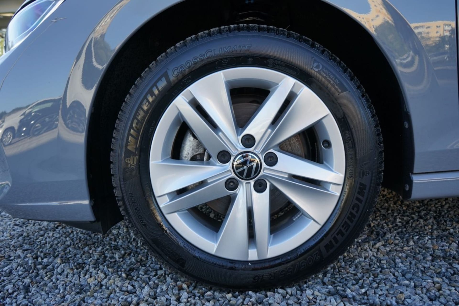 Volkswagen Golf Life