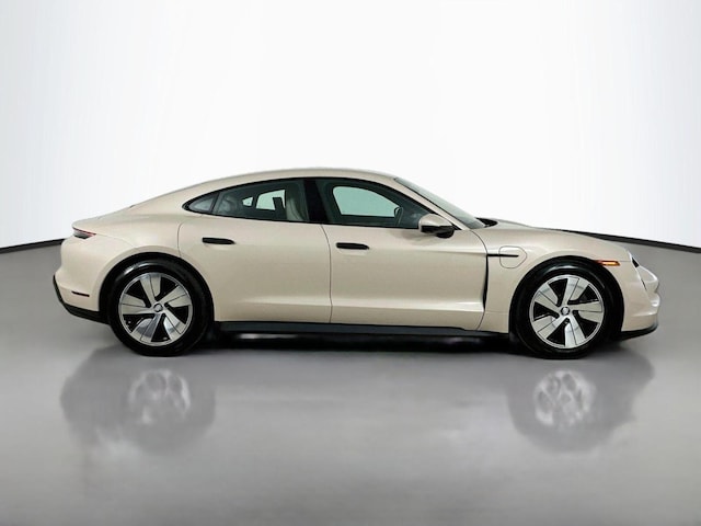 2023 Porsche Taycan