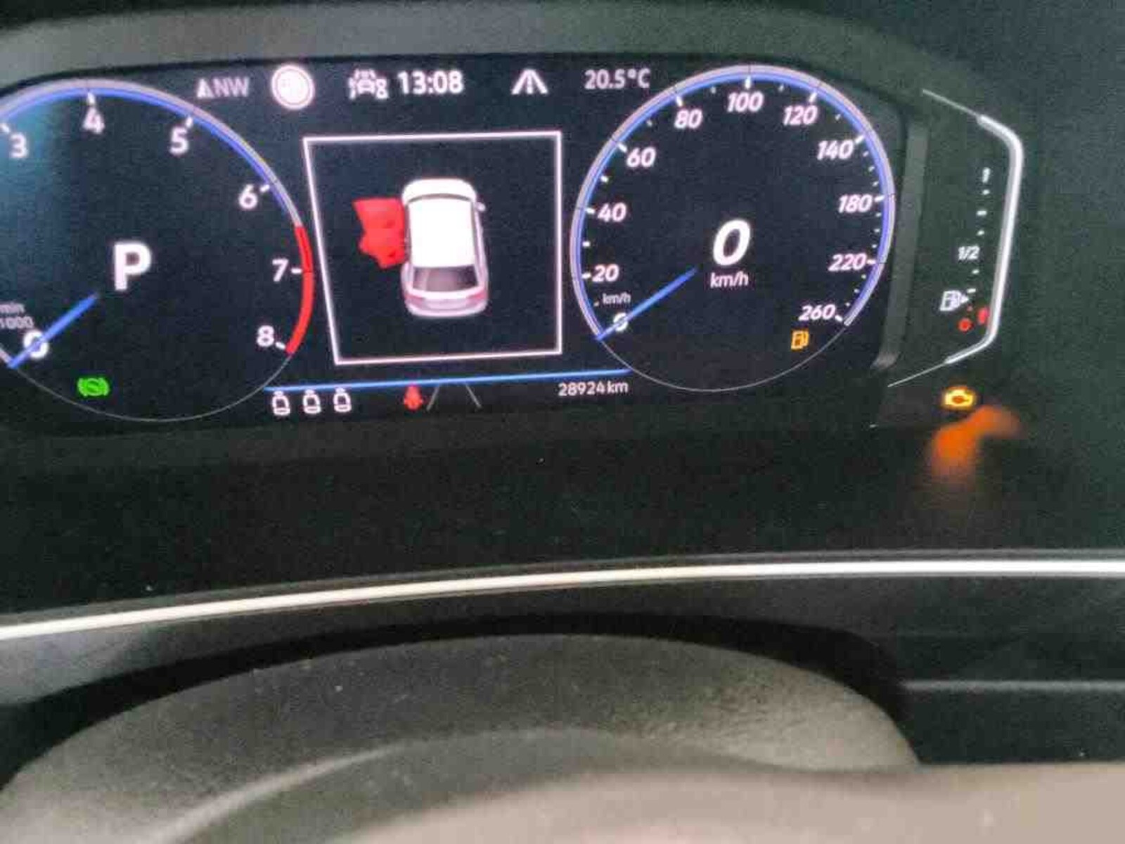 Volkswagen Tiguan – Bild 9