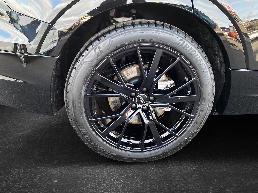 Image about Audi e-tron Sportback S line 55 quattro