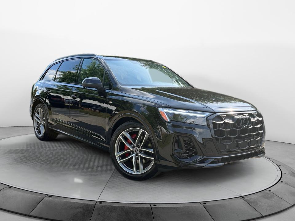 2026 Audi Q7 55 Prestige quattro Tiptronic's photo