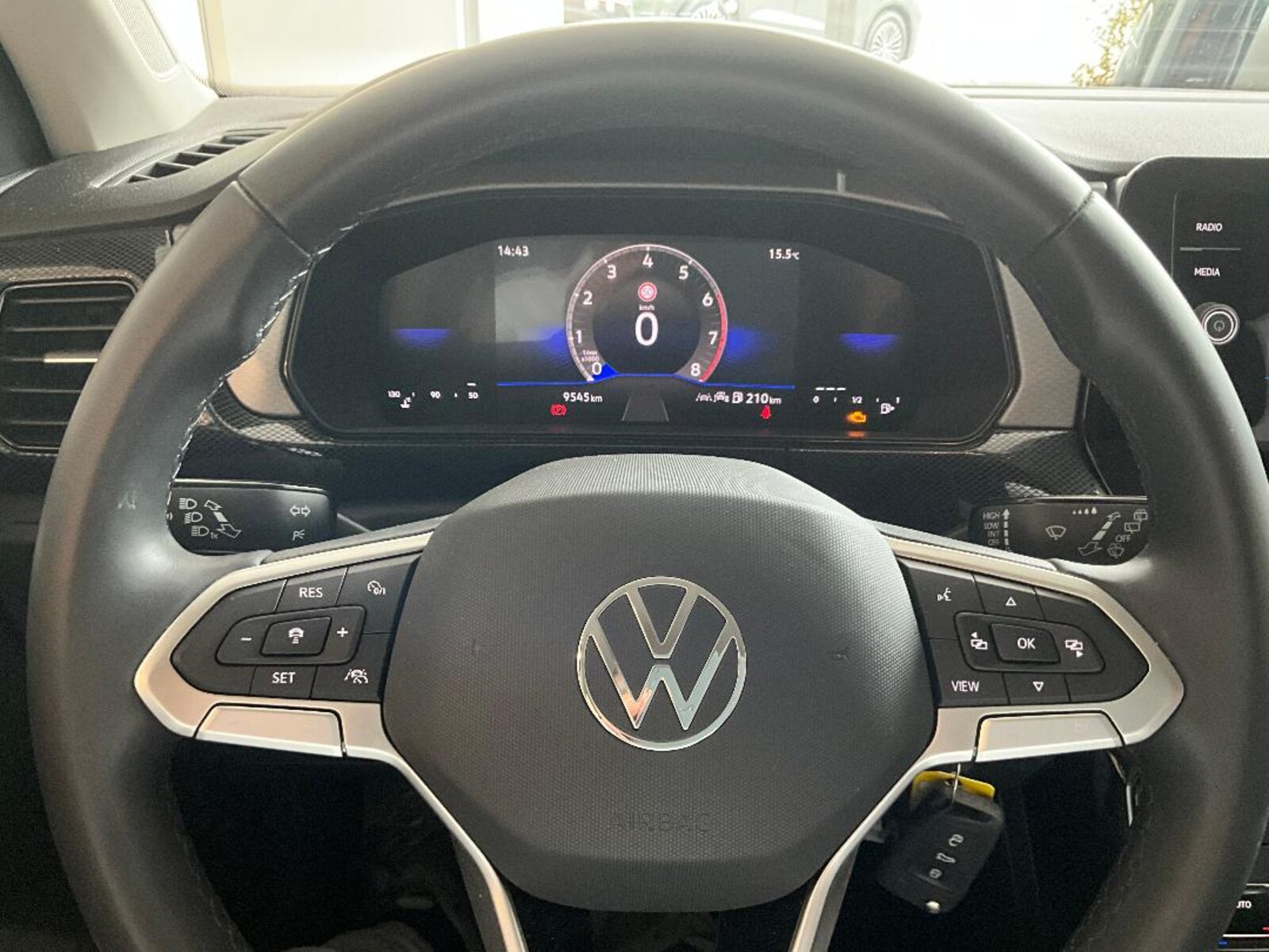 Volkswagen T-Cross – Bild 11