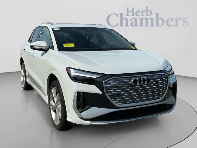 Photo of 2023 Audi Q4 e-tron