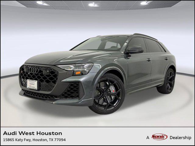 2026 Audi RS Q8 -'s photo