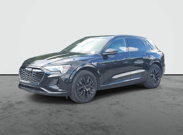 2024 Audi Q8 e-tron