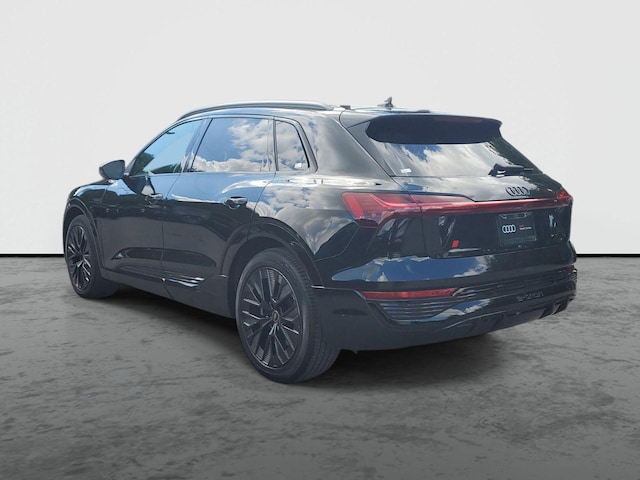 2024 Audi Q8 e-tron