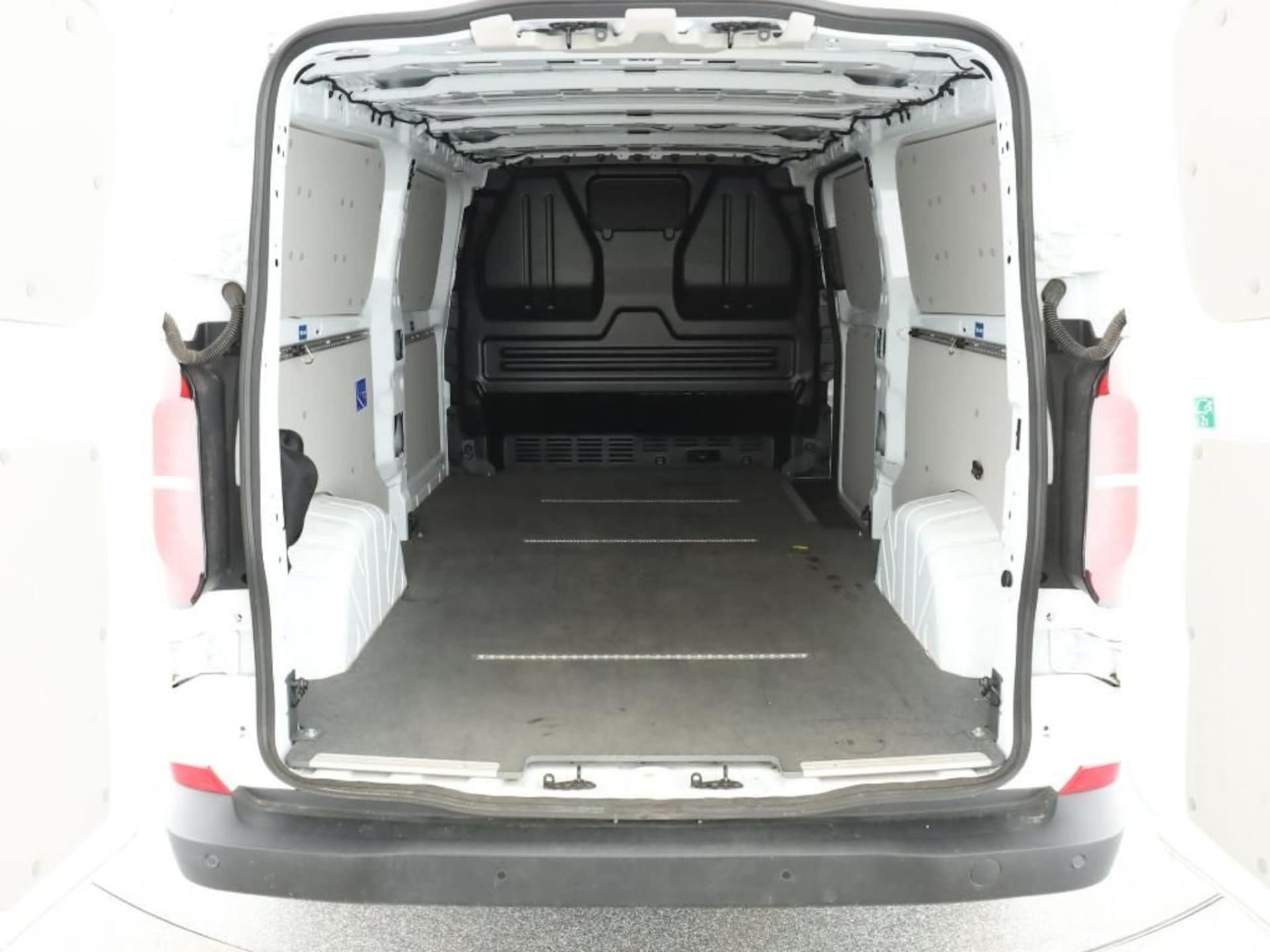 Volkswagen Transporter Kasten langer Radstand