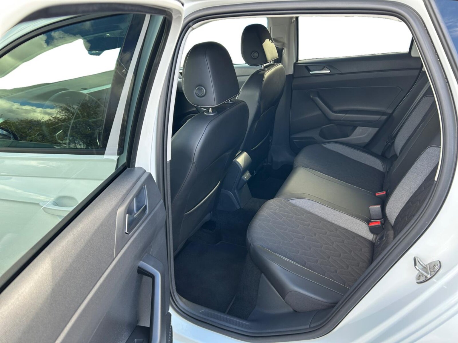 Volkswagen Polo – Bild 10