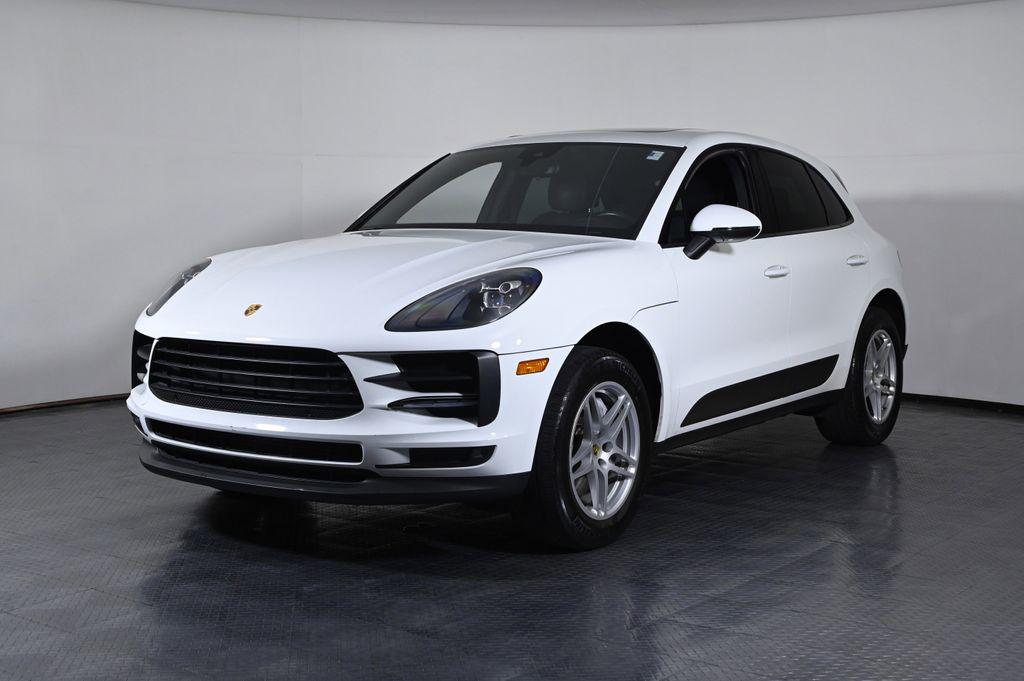 2021 Porsche Macan -'s photo