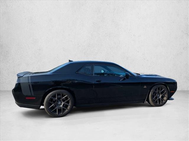 2016 Dodge Challenger