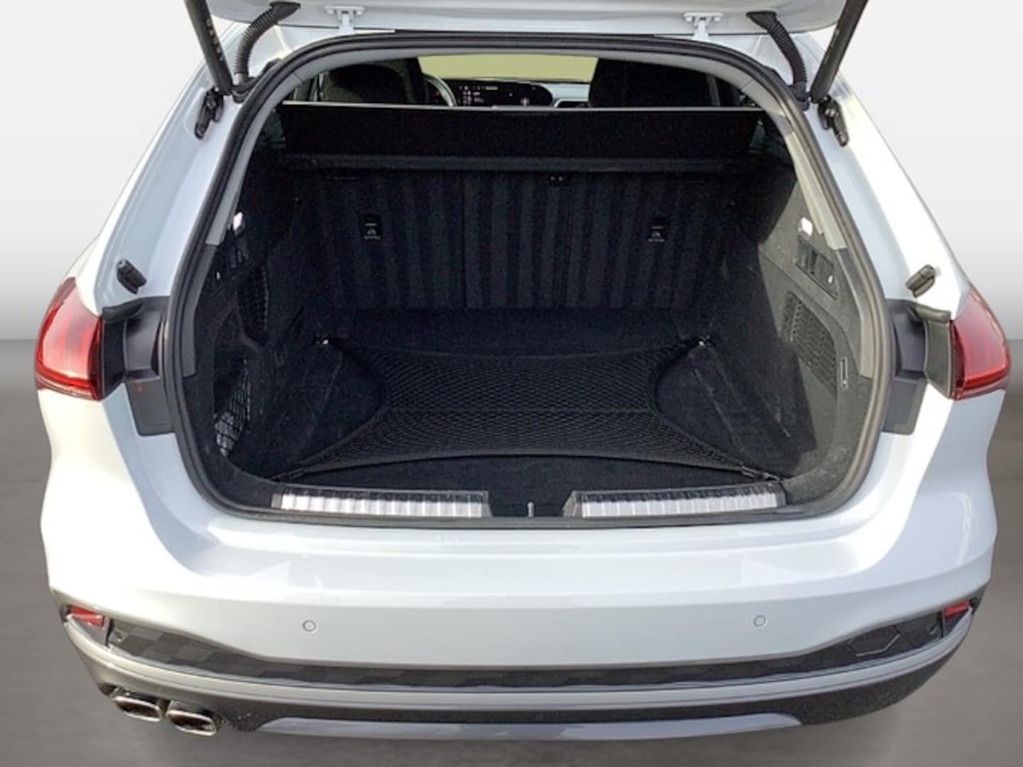 Bild über Audi A5 Avant TDI 150 kW S tronic - für weitere Informationen kontaktieren Sie den Audi Partner