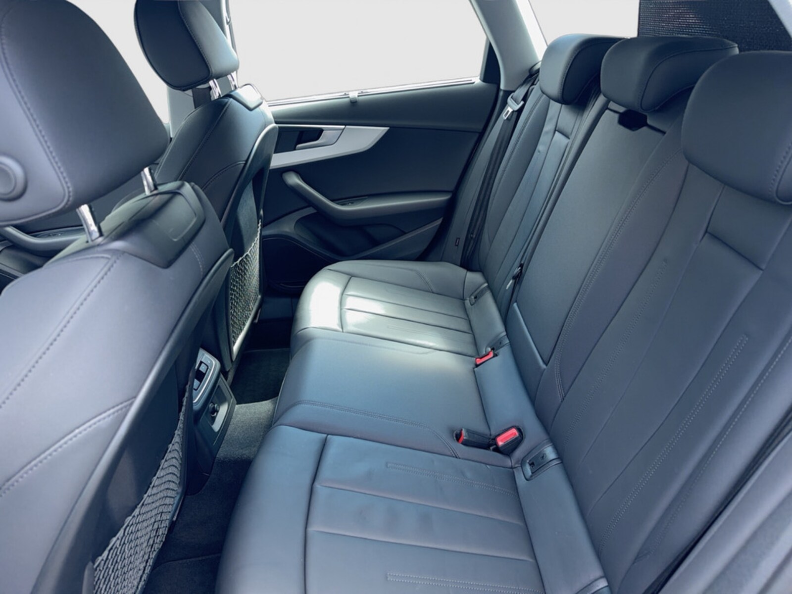Audi A4 Avant – Bild 12