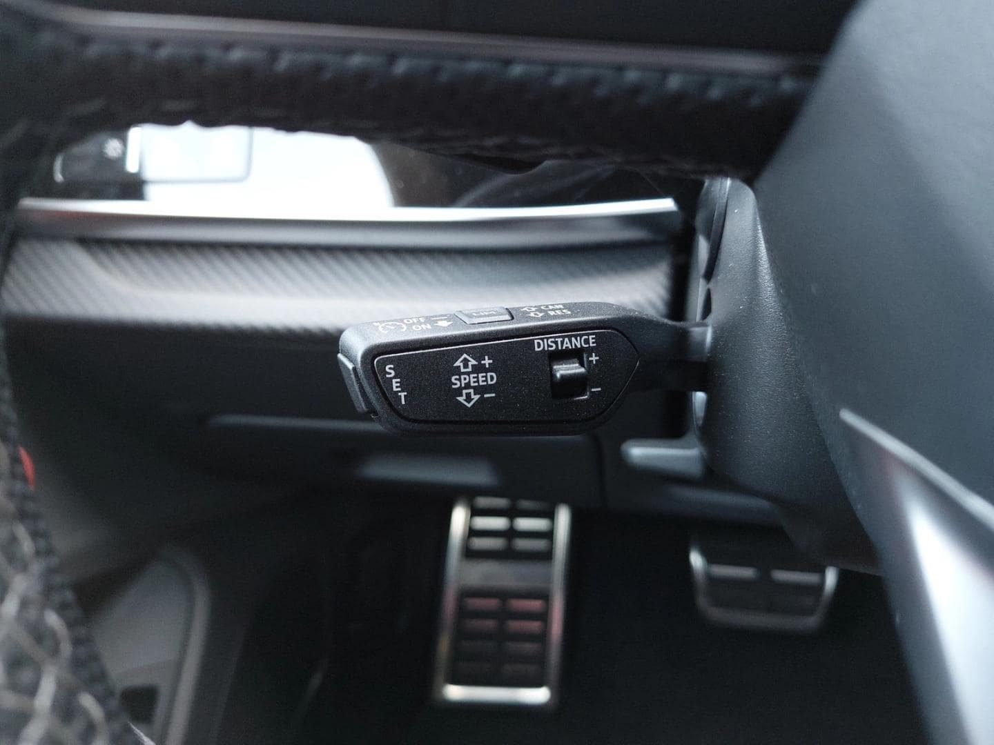 Bild über Audi SQ8 SUV TFSI quattro tiptronic - für weitere Informationen kontaktieren Sie den Audi Partner