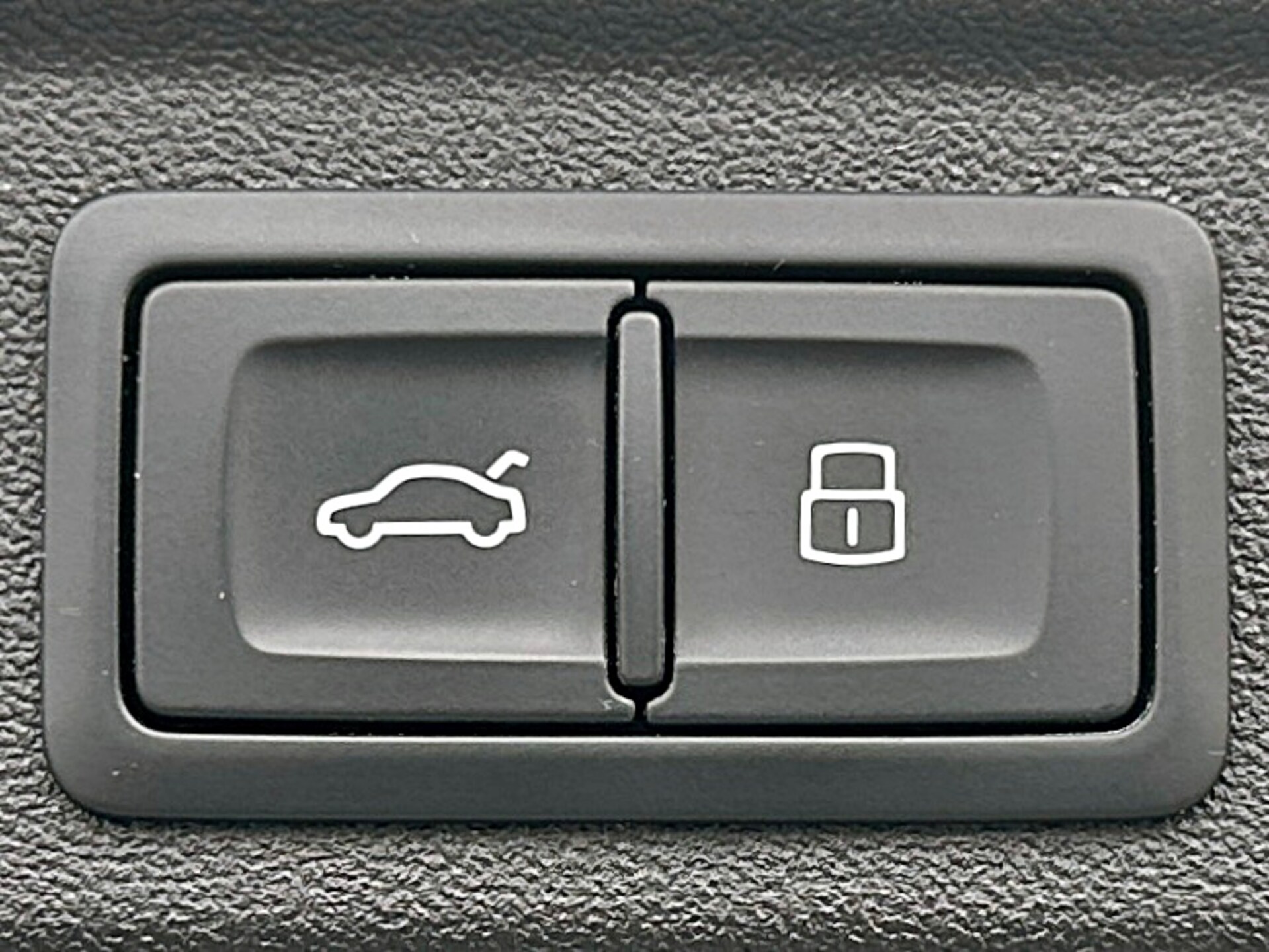 Audi A6 Avant edition one